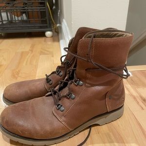 Brown North Face Boots size 11